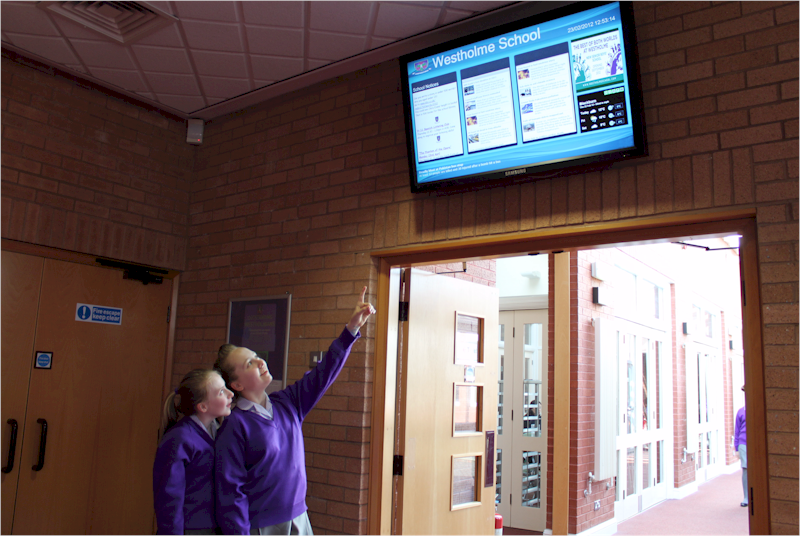 Repeat Digital signage for schools and colleges